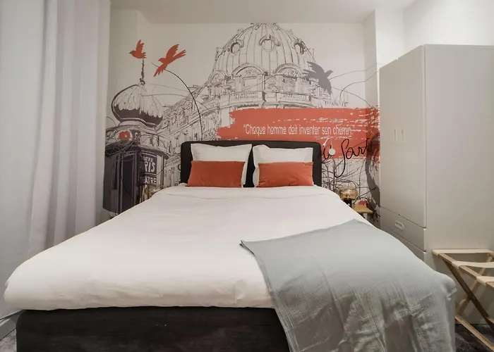 Suite Sartre : Au Coeur De La Rive Gauche, Neuf, Design, 2/4 Personnes