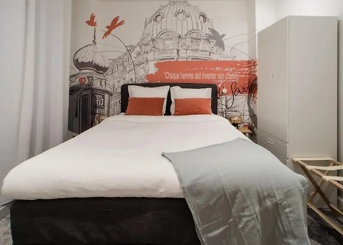 Suite Sartre : Au Coeur De La Rive Gauche, Neuf, Design, 2/4 Personnes